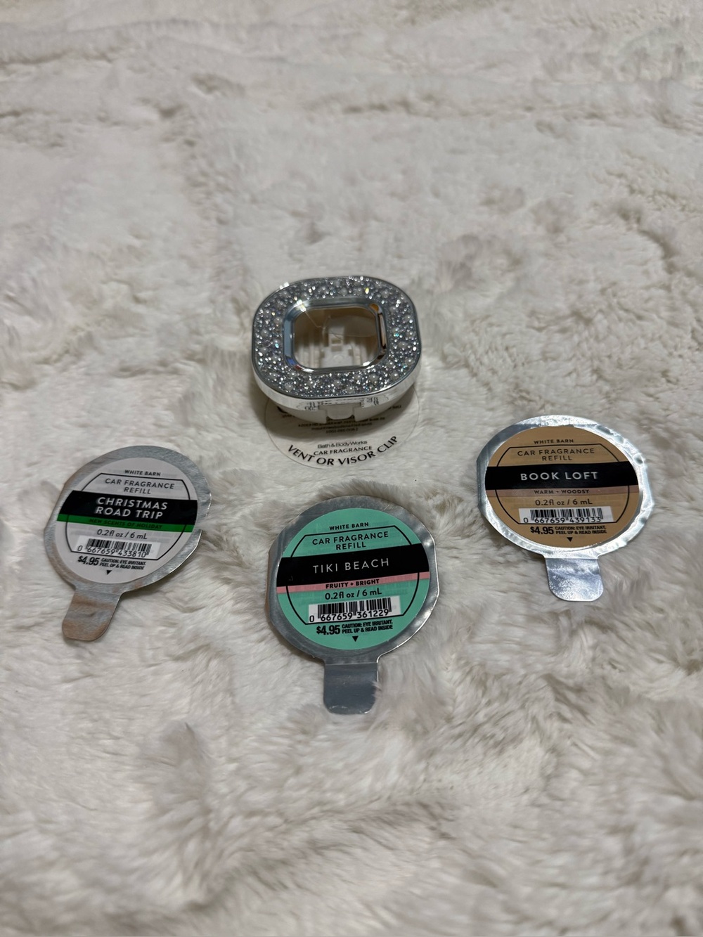 New Bath & Body Works Silver Rhinestone Vent/Visor Clip with 3 Fragrance Refills